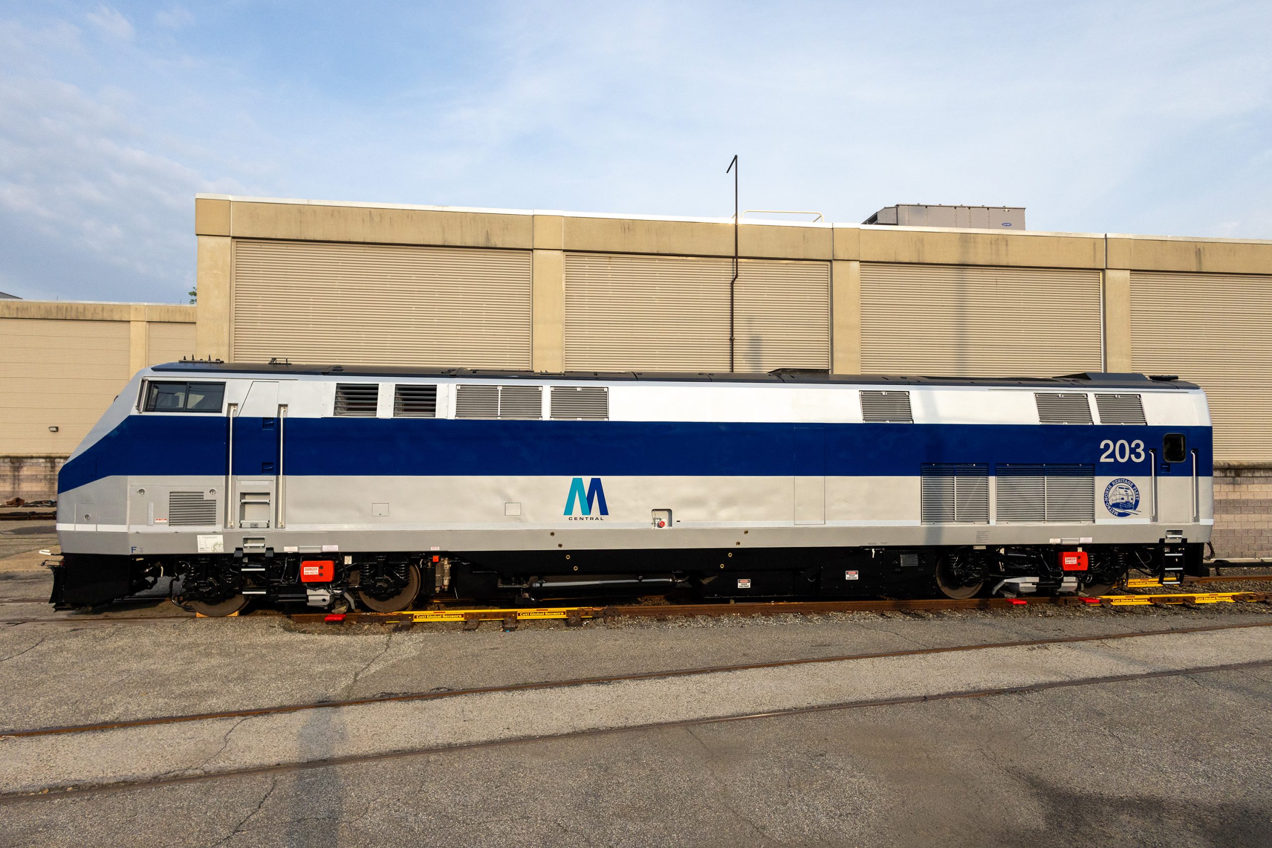 Metro-North Railroad Unveils Seventh Locomotive from Heritage Series